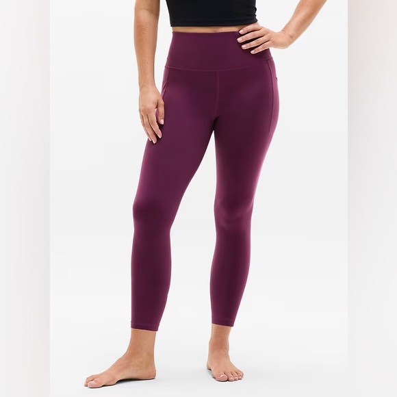 Athleta Pants - Athleta Salutation Stash II Pocket 7/8 Legging Plum Fuchs Pink size 2X